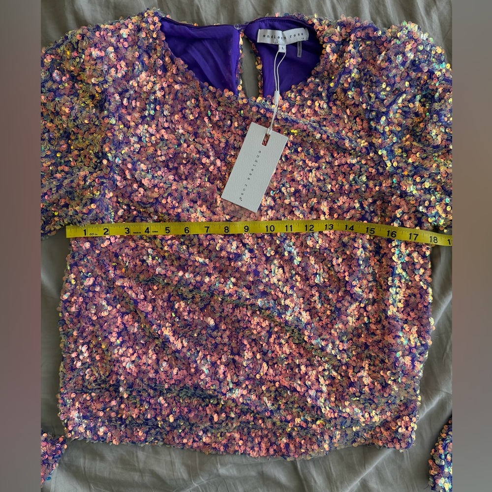 NWT Endless Rose Iridescent Purple Sequin Long Sleeve Top Size L - Picture 4 of 8